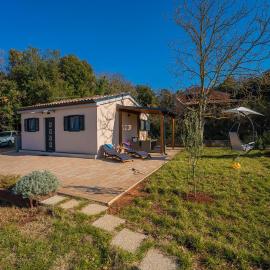 Modean in Pula - Haus für 2-3 Personen