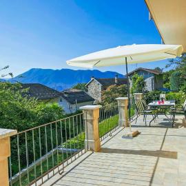 La Tranquillita by Lago Reisen
