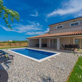 Villa Zani in Loborika - Haus für 6-7 Personen, hotel a Loborika