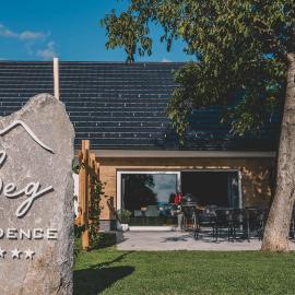 Beg Residence