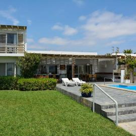 Modern 5BR House with Private Pool in Paracas