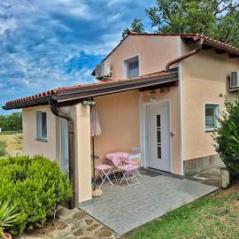 House Barizoni, hotel i Ankaran