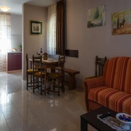 Green Area Apartments Krem ar - GroundFloor Apartment With Terrace