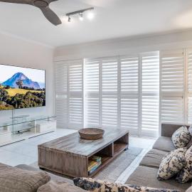 Barbados Hideaway near the Sparkling Noosa River