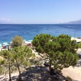 Akrata Haven, hotel v mestu Akráta
