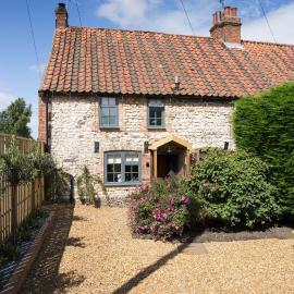 No33 THORNHAM BOUTIQUE COTTAGES – hotel w mieście Thornham