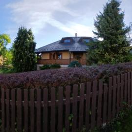 Křivoklátské Johnyho bydlení, hotel in Křivoklát