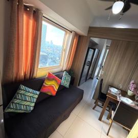 Cozy Two Bedroom Family Suites at Coast Residences near PICC, WTC & MOA