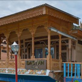 Dastan Heritage Houseboats