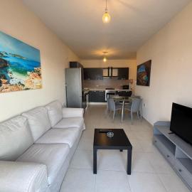 Ghadira Breeze - Family and Couple friendly Sea View