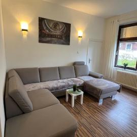 Zentrale Monteurwohnung in Neumünster、ノイミュンスターのホテル