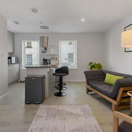 Exeter Escape Apartment- Short Stays UK Ltd