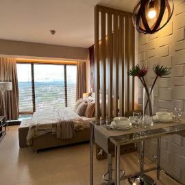 Chic & Cozy Studio at Aeon Towers with City View, Netflix, Fast WiFi