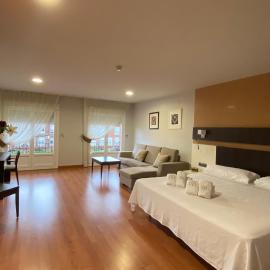 Hotel Villa de Andosilla, hotel sa Andosilla