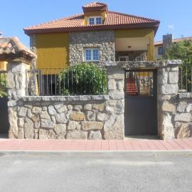 En casa de Carlos, hotel in Ortigosa del Monte