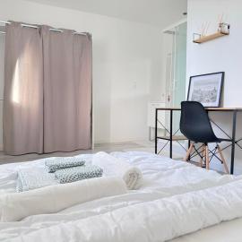 Les arts chambres 5 SDB privatif 2 eme etage