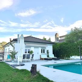 Villa Completa con Piscina y Barbacoa