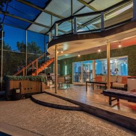 Spacious Lakefront House with Pool, Hottub, & Boating