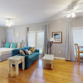 Village of South Walton EB211, hotel di Seacrest