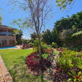 DuneSide Guesthouse