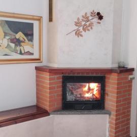 Appartamento nonna Piera, hotel sa Casargo