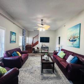 3 bedroom-Pets welcome- Boat slip available for a fee, hotel u gradu Cedar Point