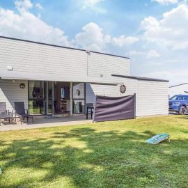 6 person holiday home in Nexø-By Traum, Hotel in Neksø