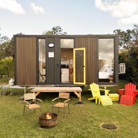 Meadows Edge by Tiny Away, hotelli kohteessa Traveston