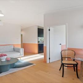 Jack and Jills #107 Accom Holidays