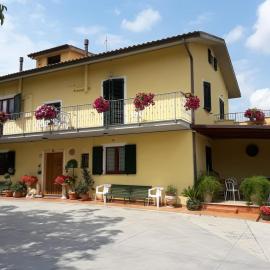 Nonno Pio, hotel a Offida