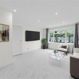 THAMES LODGE SPACIOUS 4 BEDROOM HOUSE WITH GARDEN FREE PARKING WIFi SLEEPS 8 ENTIRE HOME, hotelli kohteessa Kent