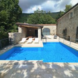 Villa Galant Brgudac - Private Oasis with Pool