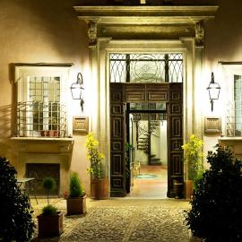 Antica Dimora alla Rocca, hotel in Trevi