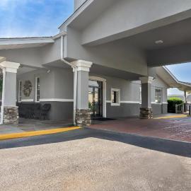 Quality Inn & Suites Greenville - Haywood Mall, Hotel in Greenville