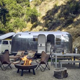 Secluded Pet Friendly Airstream in Calabasas, California, hotel i Calabasas