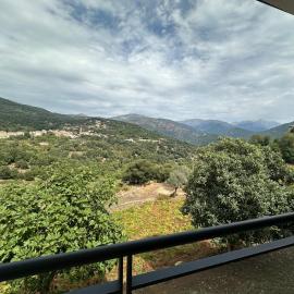 Appartement proche de la rivière et de la plage ! – hotel w mieście Vico