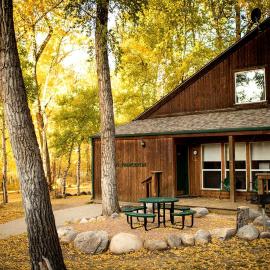 Rustic Camping Cabin near the Royal Gorge in Salida, Colorado, hotel en Salida