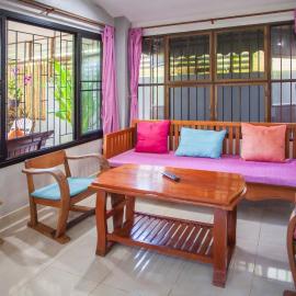 House 4 people sea view 100 m from the beach, hotel in Klong Muang Beach