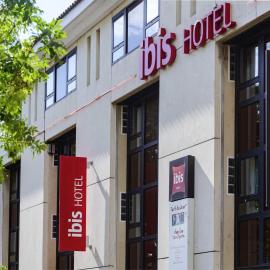 ibis Avignon Centre Pont De L'Europe、アヴィニョンのホテル
