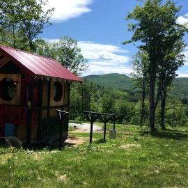 Delightful Guest House Cabin in the Adirondacks, hotel North Riverben