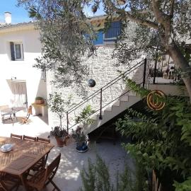 LA CHAMADE maison de village climatisée