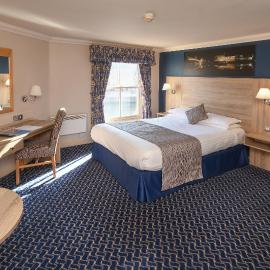 The Queens Hotel & Victoria Cloisters Apartments