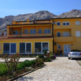 Bed & Breakfast Dani, hotel a Baška