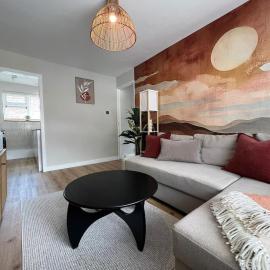 Stunning and Peaceful 2 bed Flat 10 mins from Stansted Airport, hotel Stansted Mountfitchetben