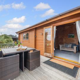Field Lodge - E4380, Hotel in Overseal