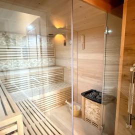 Sauna & relaxation in the Harz forest, hotel din Thale
