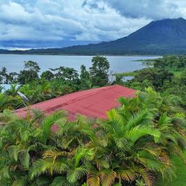 Volcano & Lake Arenal View Suite with Soaking tub