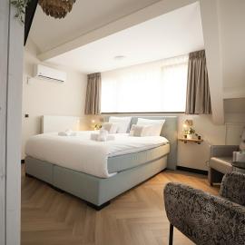 Harmony Room at the best location with airco