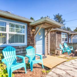 Hidden Villa Cottage #5 - The Sunflower Cottage, hotel i Cannon Beach