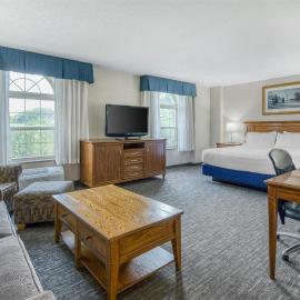 SureStay Plus by Best Western Elizabethtown Lancaster, hotel in Elizabethtown